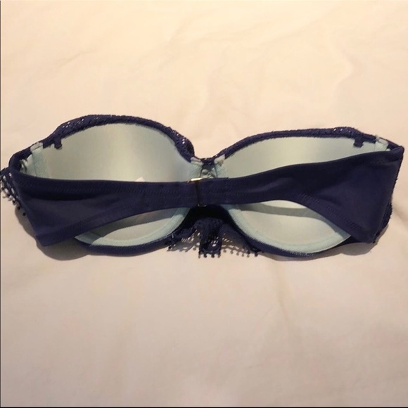 Victoria’s Secret Bikini Top - Picture 2 of 3